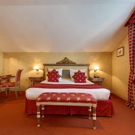 فندق بومارشيه باريس