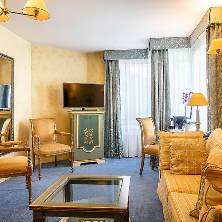 بومارشيه فندق باريس