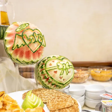 بومارشيه فندق باريس