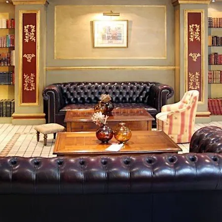Hotel Beaumarchais 4*