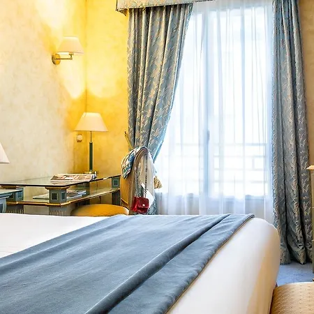 Beaumarchais Hotel