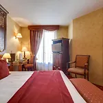 Hotel Beaumarchais Paris