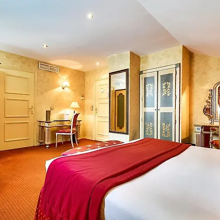 Beaumarchais Hotel