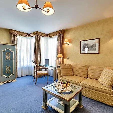 Beaumarchais Hotel