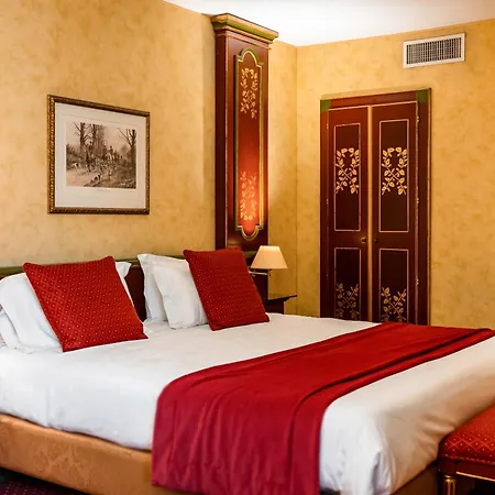 Beaumarchais Hotel Paris