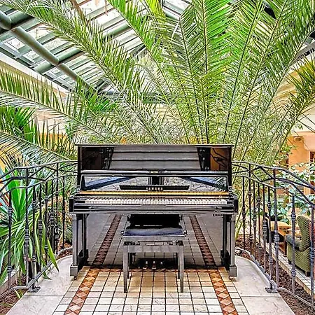 Beaumarchais Hotel 4*