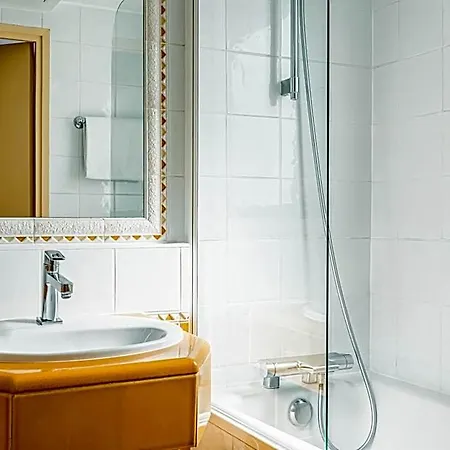 Beaumarchais 4* Paryż