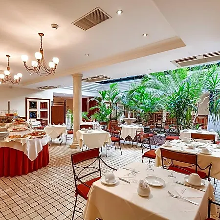Hotel Beaumarchais Parijs
