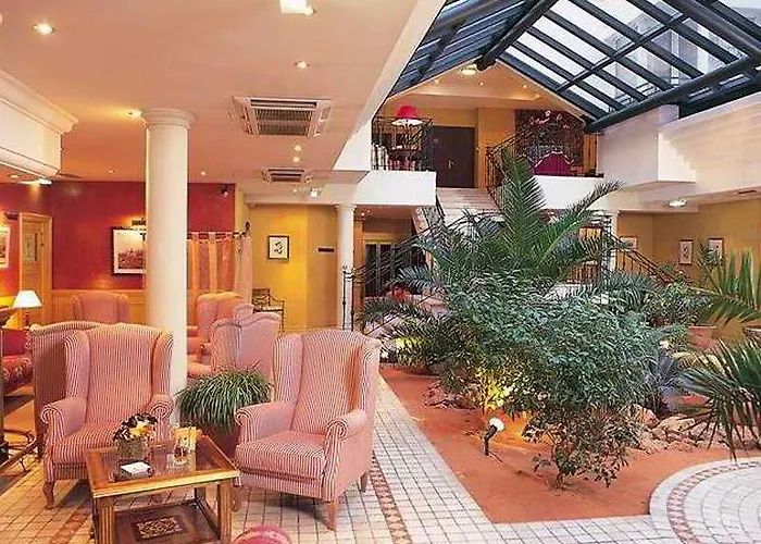 Beaumarchais Hotel 4*