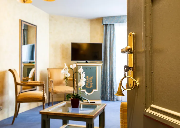 Beaumarchais Hotel
