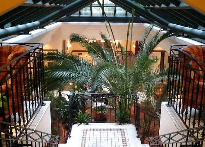 Beaumarchais Hotel 4*